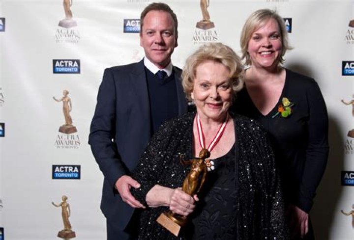 Kiefer Sutherland's Sister: Discover The Sibling Bond