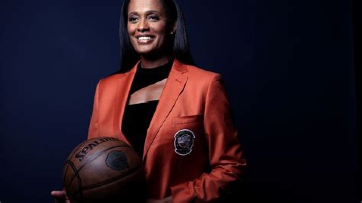 Unveiling The Legacy Of Teresa Weatherspoon: A Basketball Icon