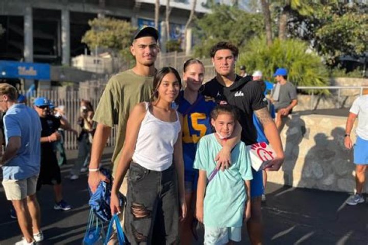 Unveiling The Story Of Laiatu Latu's Parents